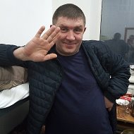 Дмитрий Гутников