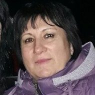 Елена Карапаскал