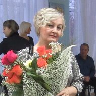 Eлена Пугачева