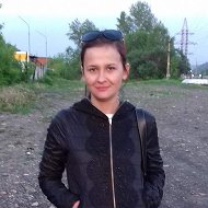 Юлия Гарканова