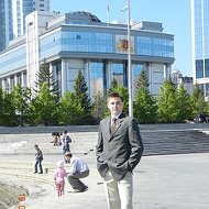 Руслан Карамов