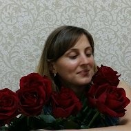 Елена Незальзова