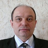 Виктор Рябиик