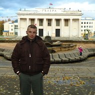 Дмитрий Петров