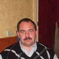 Игорь Привезенцев