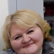 Елена Фирсова