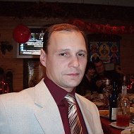 Михаил Шутов