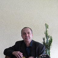 Андрей Кутылов