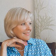 Елена Баканова