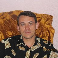 Максим Сарафанов