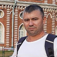 Сергей Сухов