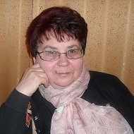 Лариса Пахомова
