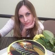 Елена Курманова