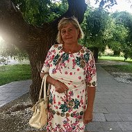 Люба Миколайчук-калатинська