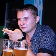 Михаил Евтушенко
