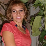 Любаша Абрамова