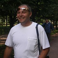Владимир Ларин