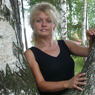 Анна Карташева