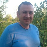 Николай Боровик