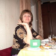 Елена Казенникова