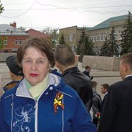 Вера Савинова
