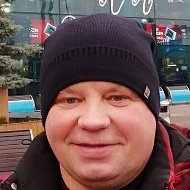 Валерий Новиков