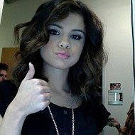 ™∏∏✔selena♥ Gomez♫☆✔∏∏