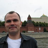 Сергей Учеватов