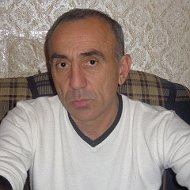 Аршам Петросян