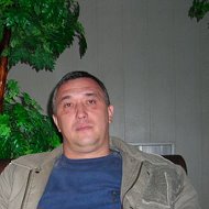 Олег Колосов
