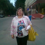 Наташа Долбенкова