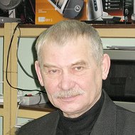 Анатолий Дадонов