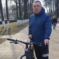 Александр Сивков