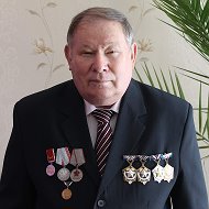 Аркадий Кузнецов