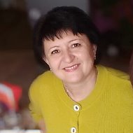 Лилия Сурова