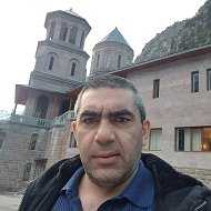 Артак Арзуманян
