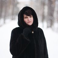 Елена Махрова