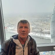 Юрий Николаев