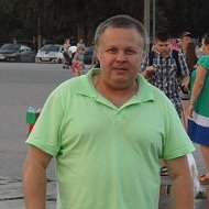 Олег Половников