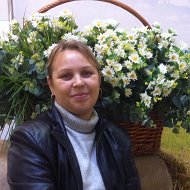 Лена Глазунова