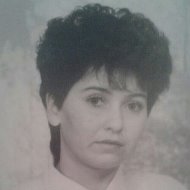 Nadezda Efremudu