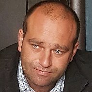 Эдгар Дaвтян