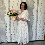 Елена Бурякова
