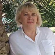Лариса Медведева