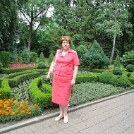 Ирина Комарова