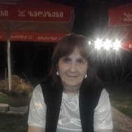 Nana Ecadashvili