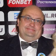 Евгений Павлушов
