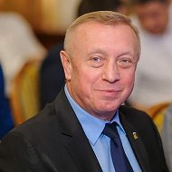 Геннадий Бунеев
