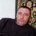 Андрей Ярох