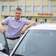 Юрий Жуков